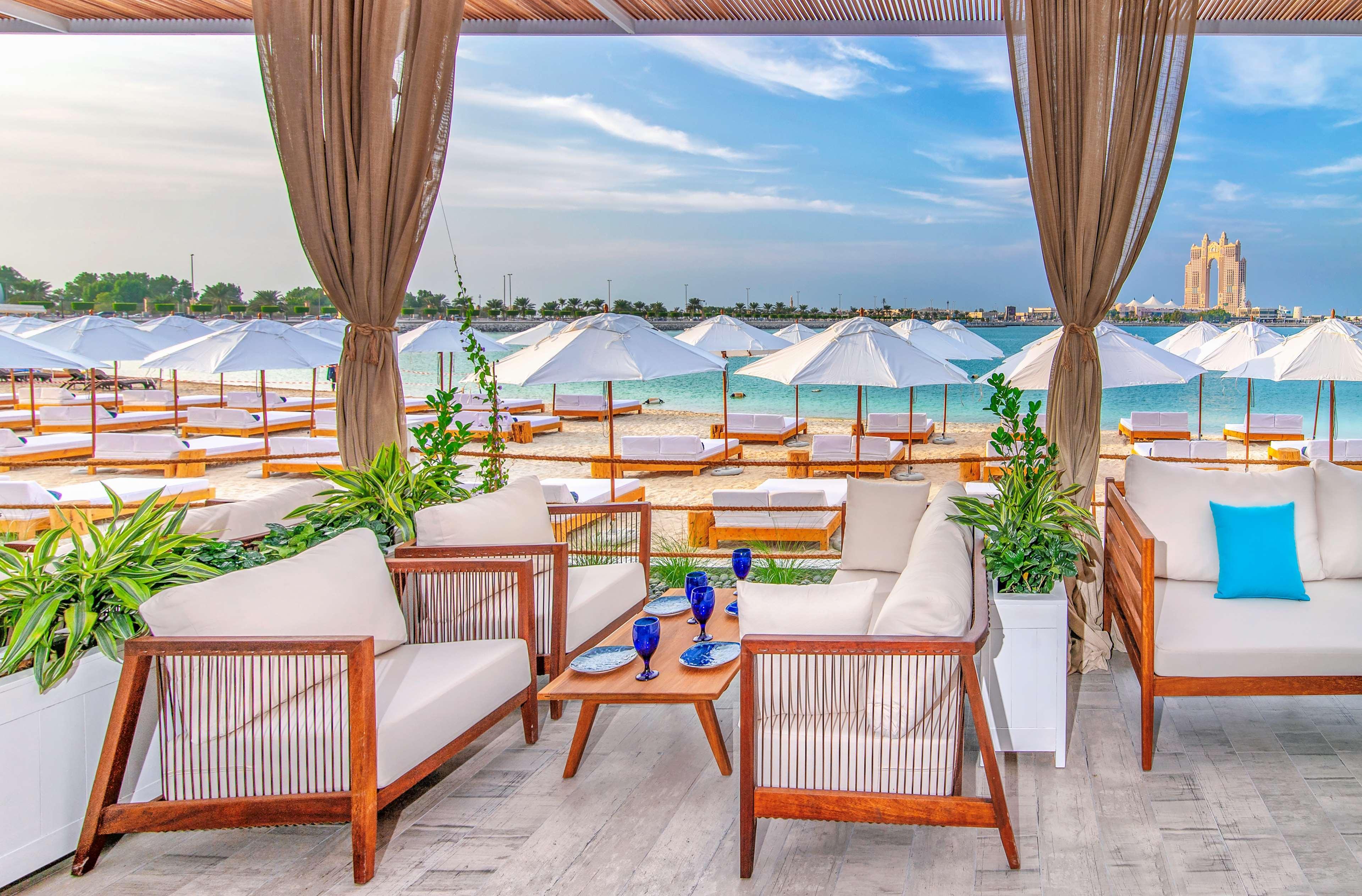 Radisson Blu & Resort, Corniche
