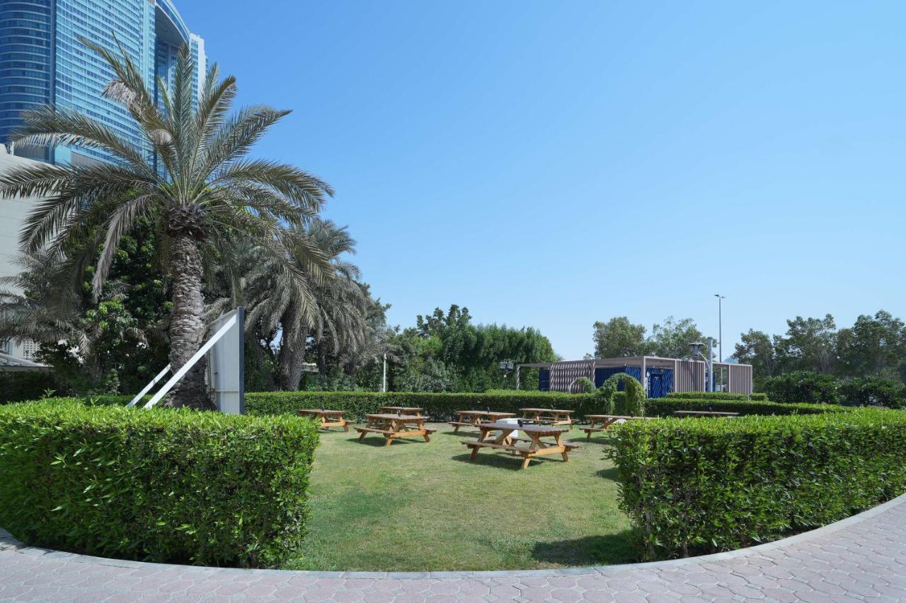 Resort Radisson Blu & Resort, Corniche Abu Dhabi