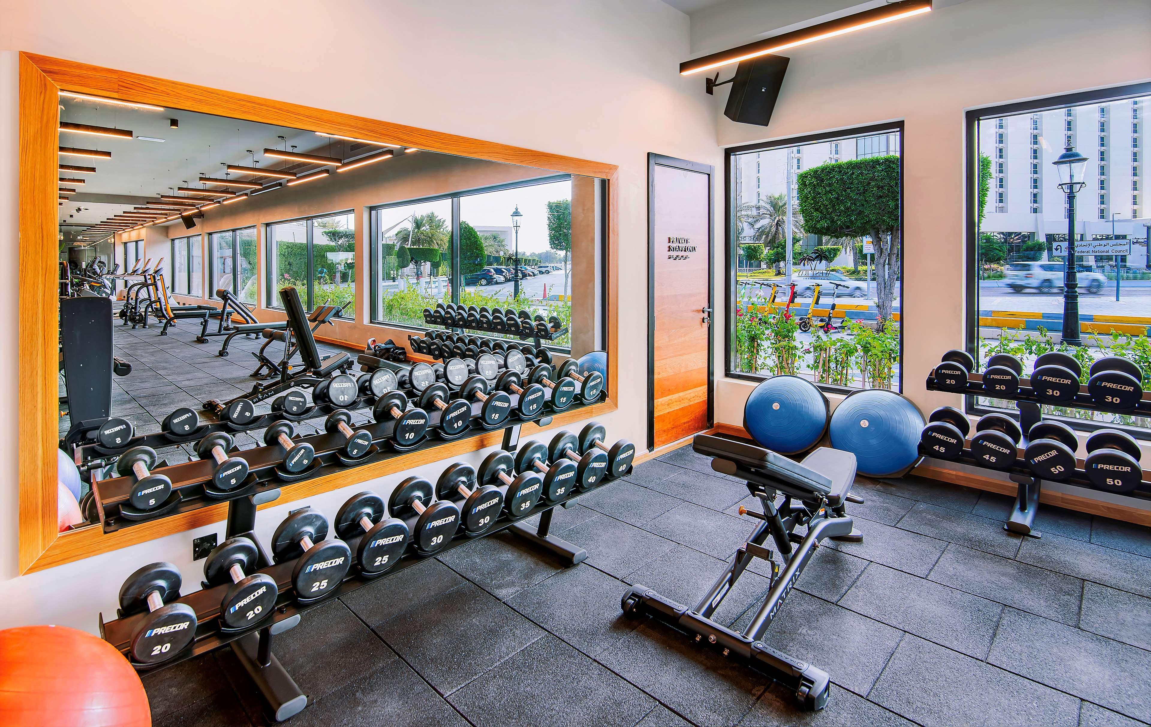 Radisson Blu & Resort, Corniche 5*