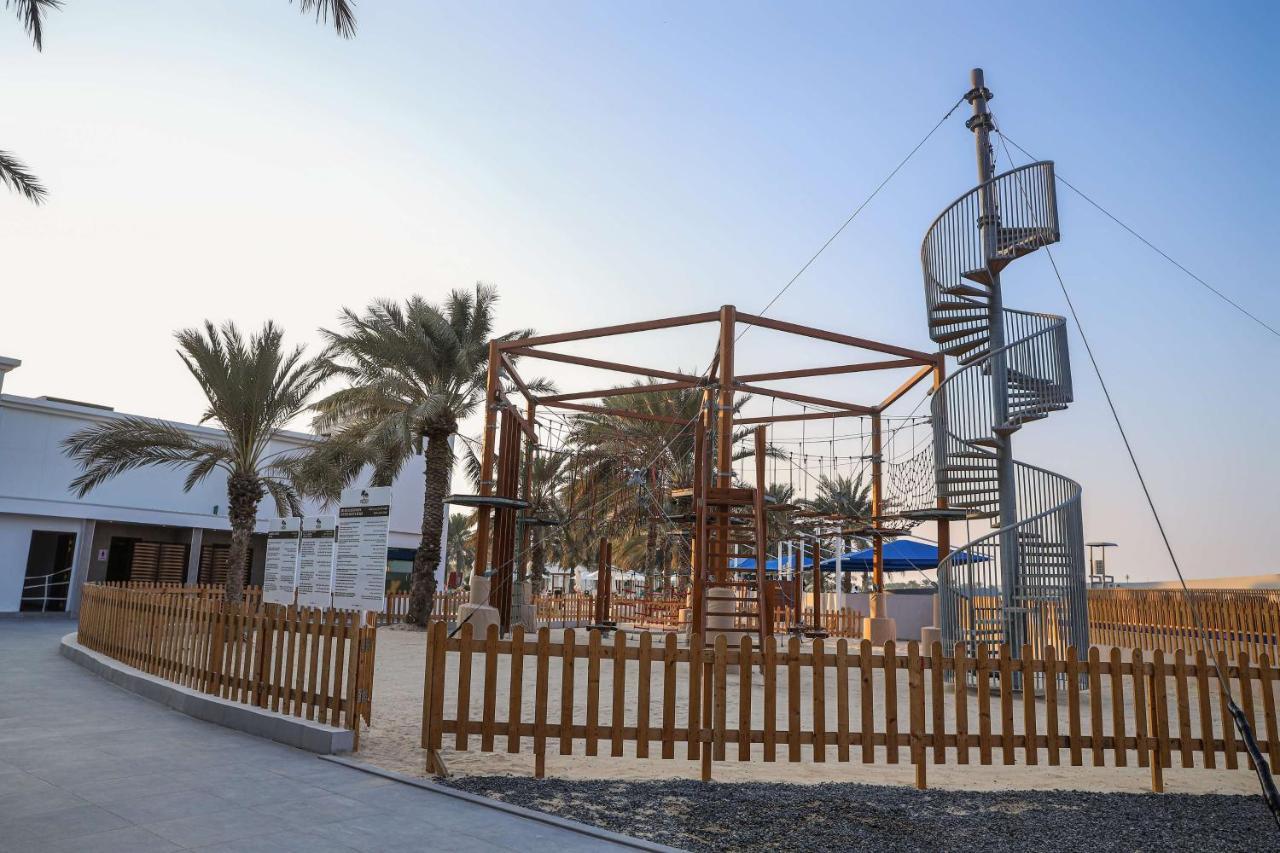 Radisson Blu & Resort, Corniche Abou Dabi