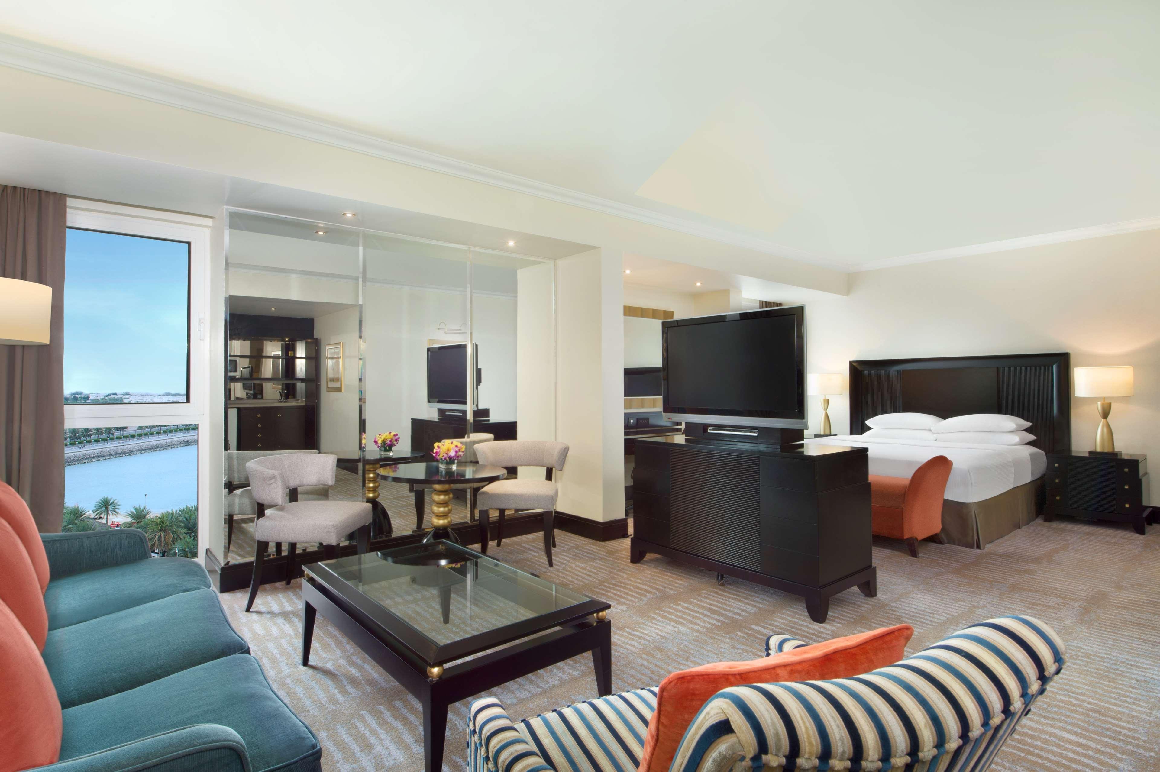 Radisson Blu & Resort, Corniche 5* Abou Dabi
